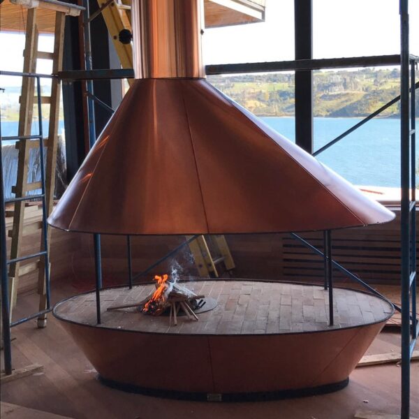 CHIMENEA OVALADA COBRE LISO CHILOE